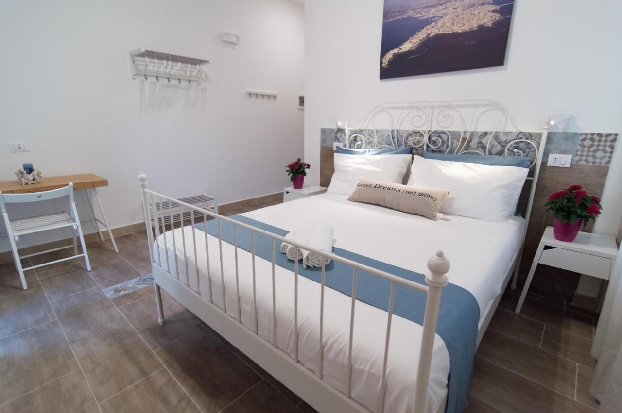 Raudino Rooms Syracuse Екстер'єр фото