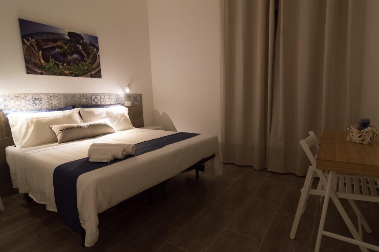 Raudino Rooms Syracuse Екстер'єр фото