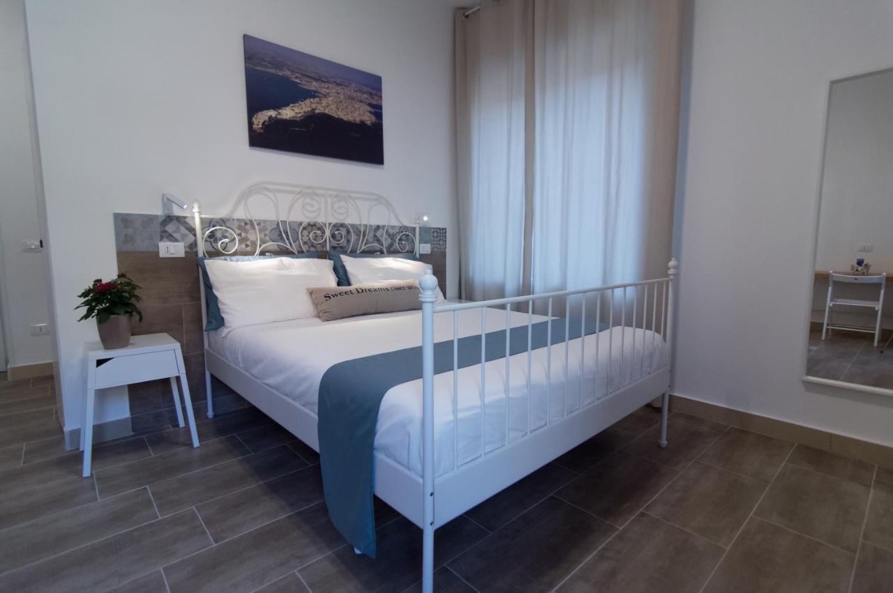 Raudino Rooms Syracuse Екстер'єр фото