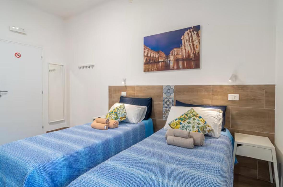 Raudino Rooms Syracuse Екстер'єр фото